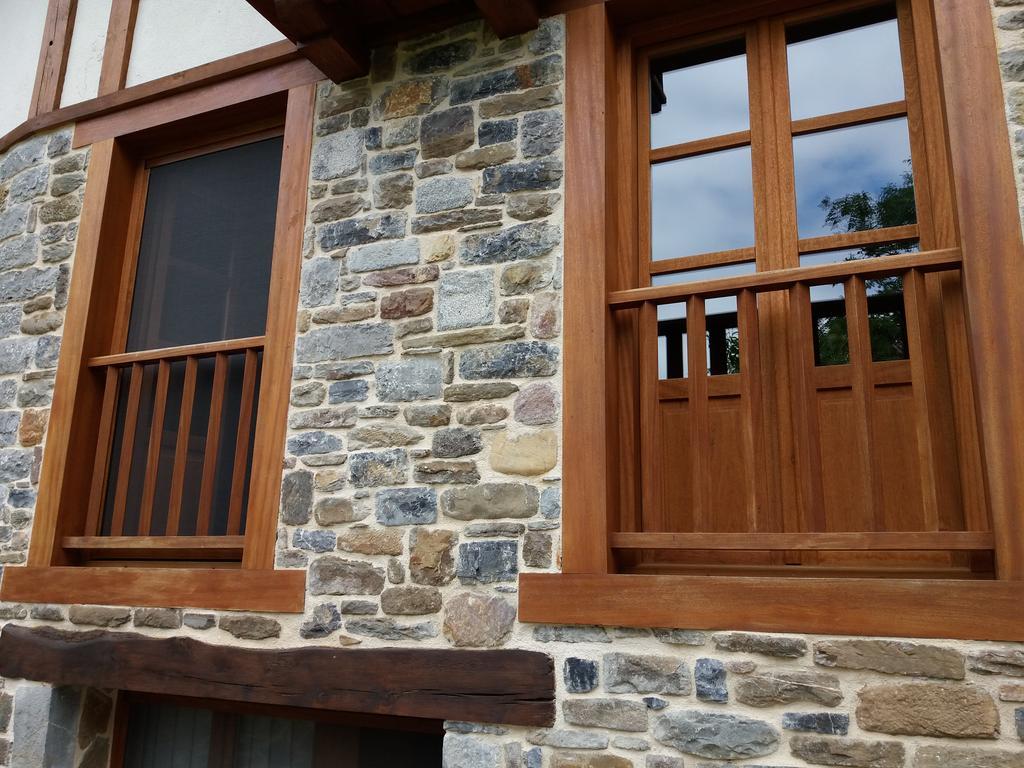 Apartamentos La Condesa Valmeo Luaran gambar