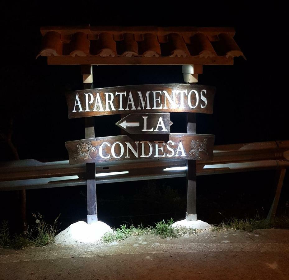 Apartamentos La Condesa Valmeo Luaran gambar