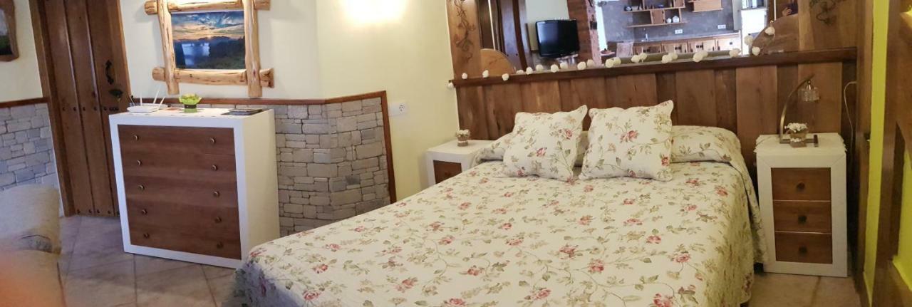 Apartamentos La Condesa Valmeo Luaran gambar